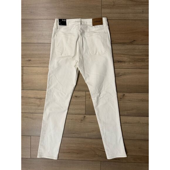 Express Mens White Denim Slim Straight Jeans 31 x 32 NWT - Picture 2 of 3
